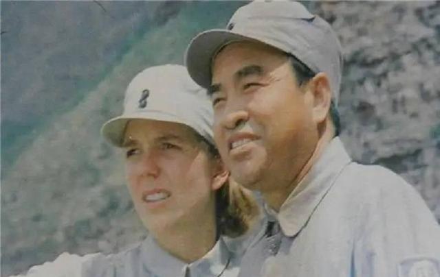 1950年，史沫特莱病逝于英国伦敦，她的遗嘱骤然震动北京：全部财产赠予朱德，唯愿