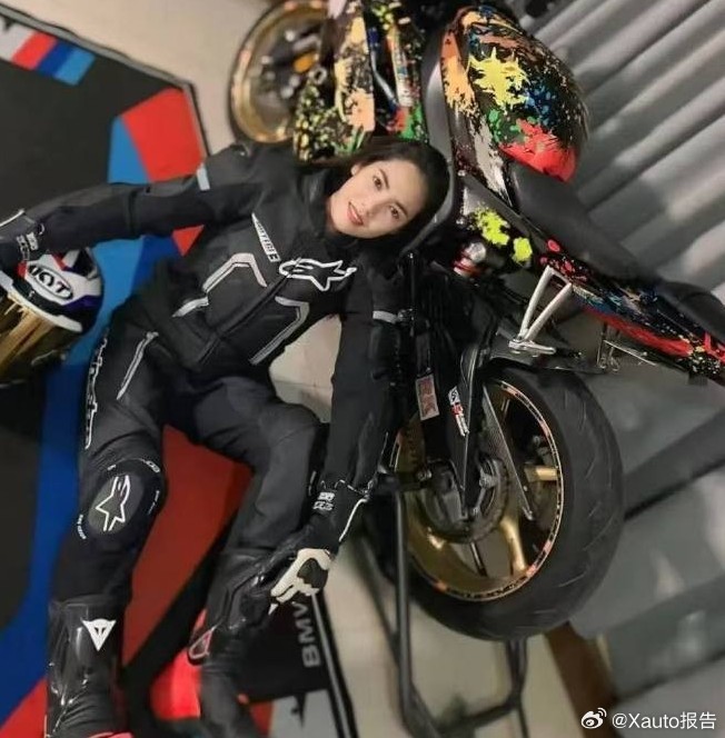 柬埔寨女骑士车祸身亡9月5日，在柬埔寨金边市，一名31岁的女骑手在骑行途中遭遇了