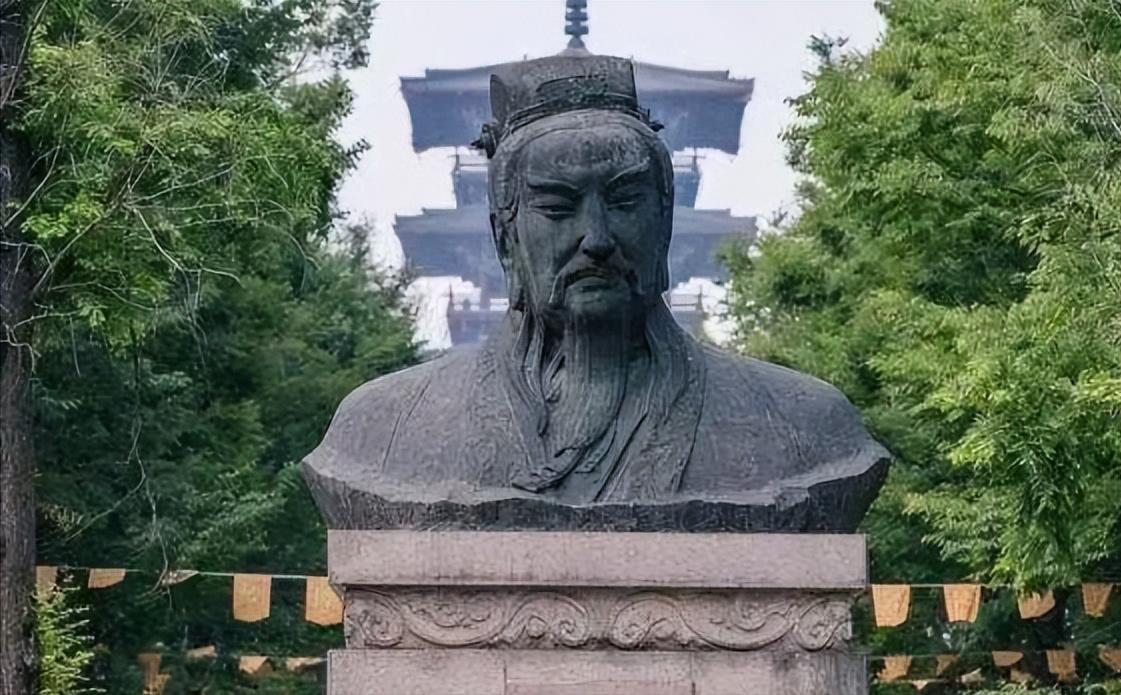 "东南之民怨入骨髓，欲食其肉。"这句话出自一份上呈皇帝的奏文，写这句话的人，既没