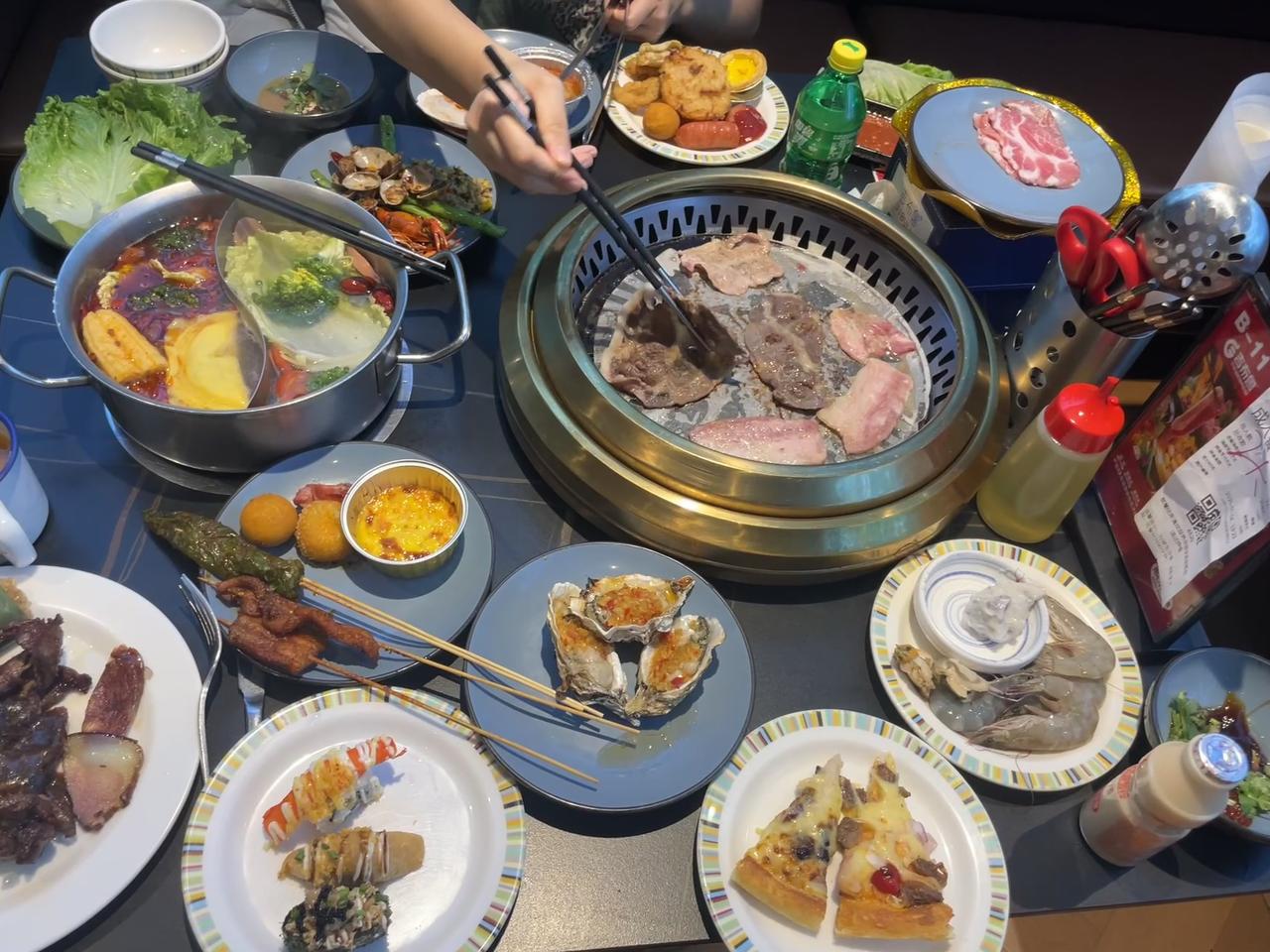 我似乎找到了吃大餐不长肉的窍门啦！五一节，5天吃了5顿大餐，竟然只长了0.3公