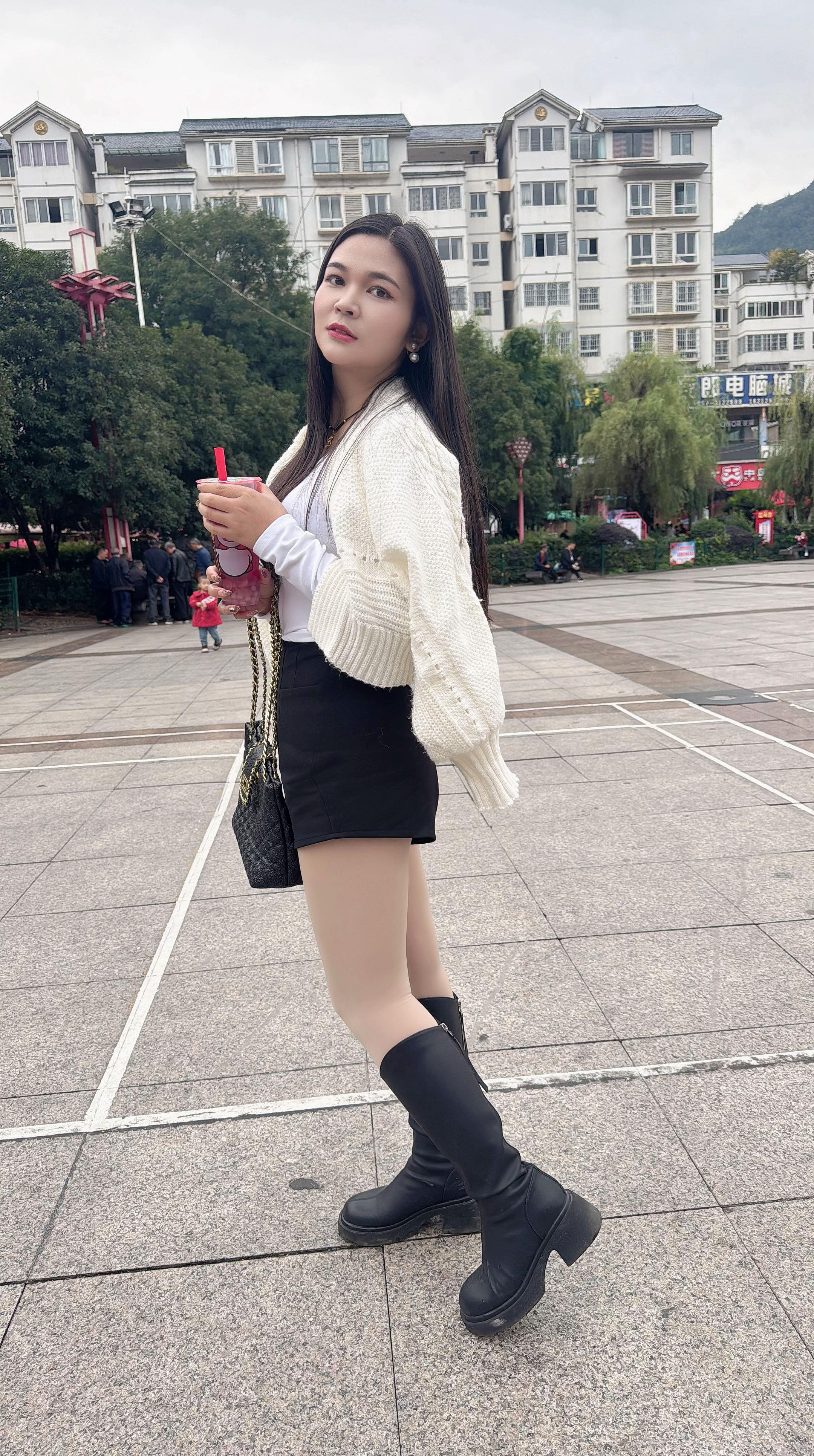 爱是需要见面的