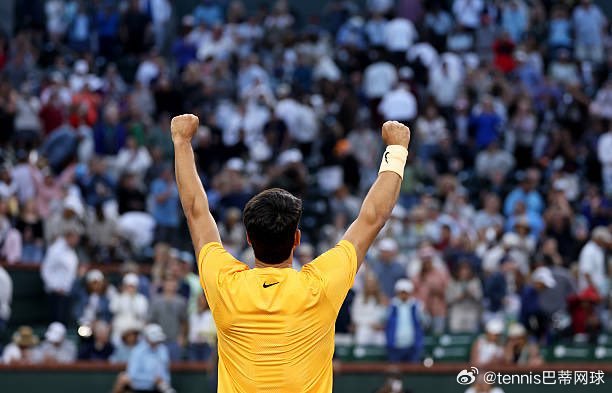 阿尔卡拉斯追寻开局纪录1990年以来赛季最佳开局连胜纪录•41连胜–德约科