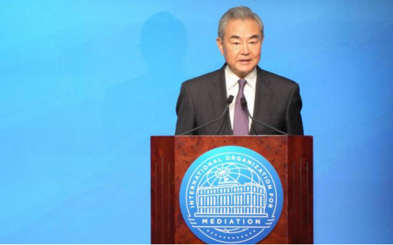 王毅外长郑重签下名字，中方釜底抽薪，斩断美国拱火搞乱的黑手5月30日，32个