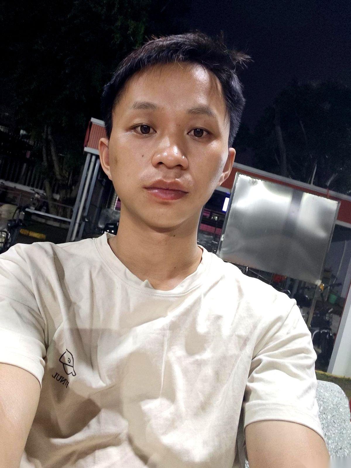 以为是自己眼光高，挑年轻的才碰壁。结果今天一咬牙，去相亲了个比自己大5岁的姐姐，
