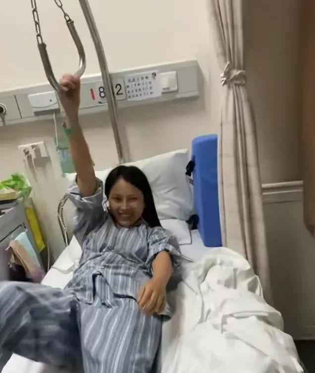 浙江26岁女孩患上“不死癌症”，下身瘫痪。男友弃她而去，父母冷眼旁观，让其自生自