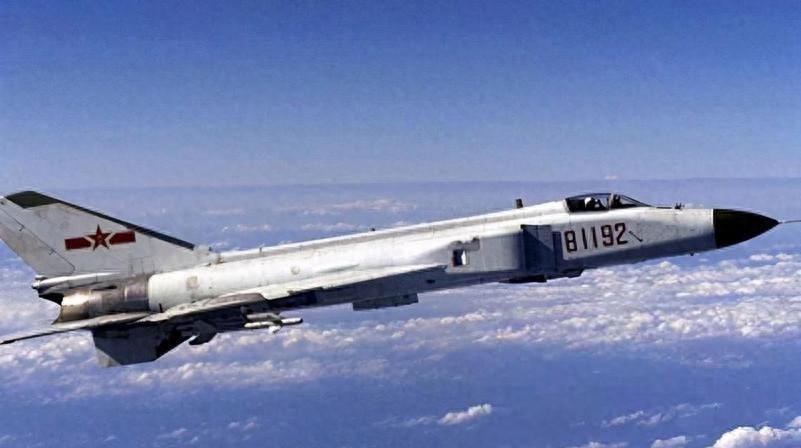 从望舰兴叹到镜像对峙：歼-20如何用25年改写中国天空命运？