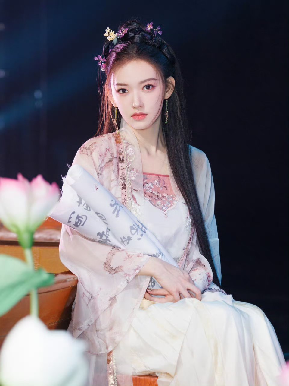 程潇荷花仙子程潇程潇明星