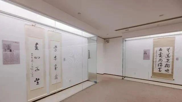 兰亭奖终身成就奖得主作品展: 19位书法巨匠佳作亮相中国美术馆, 引发热潮