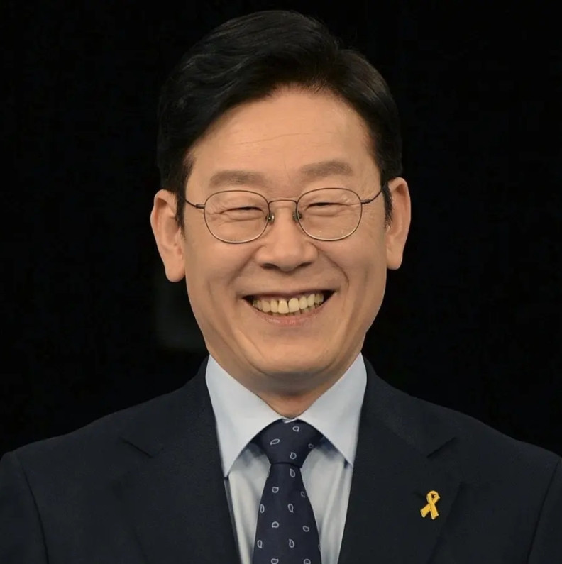 韩版“特朗普”惊现？稍微有点政治头脑的韩国人都明白，东方大国实力愈强，朝韩合