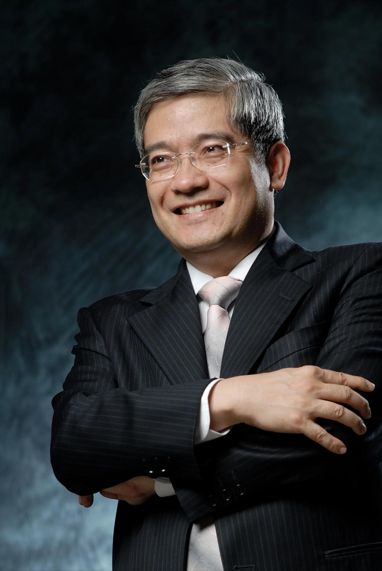 经济学家郎咸平说，结婚要彩礼，对于婚姻有没有好处呢，一点好处都没有，数据显示，三