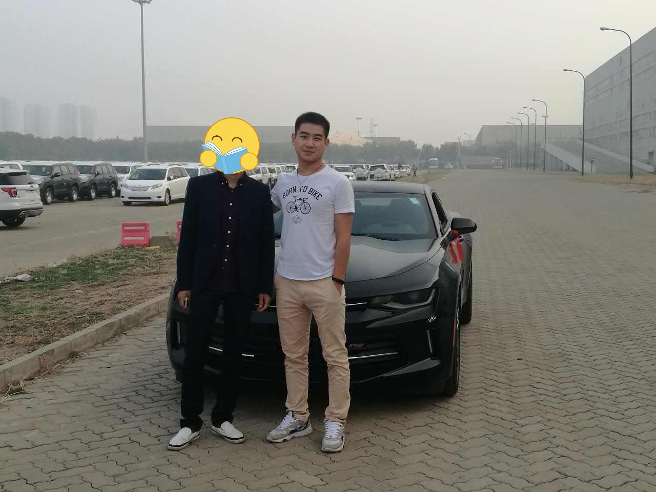 十年前的交车照片（哈哈不许笑哈）2.0的科迈罗当时进一台这个车，大概能赚个1.