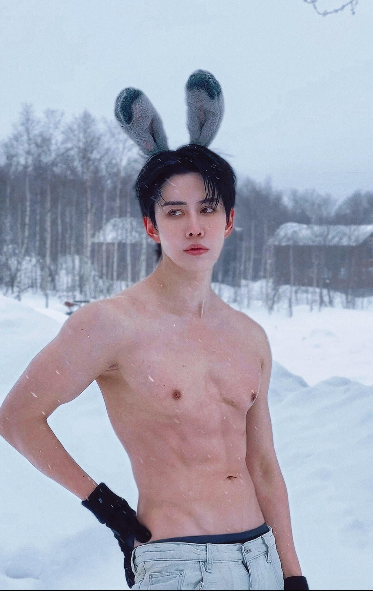 mike圣诞半裸照谁的圣诞老公？