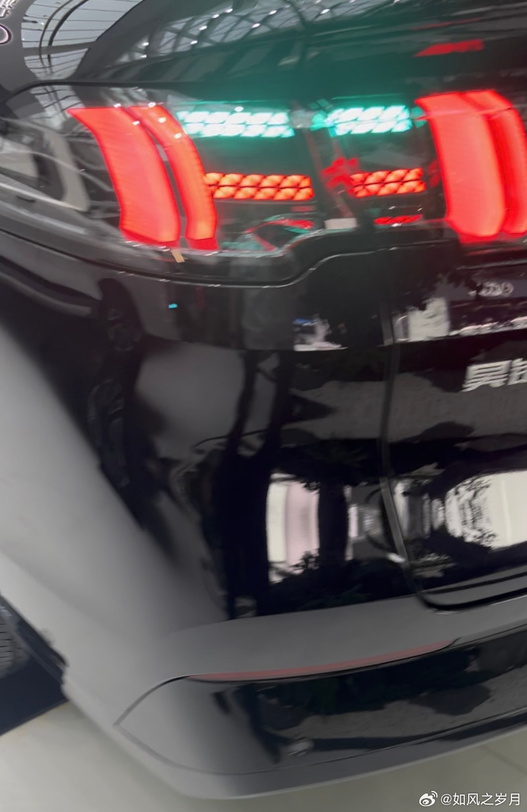 #好友玩昊车##广汽昊铂##20万内满配运动SUV##百大媒体验牌昊铂S600真满配#车展上被昊铂S