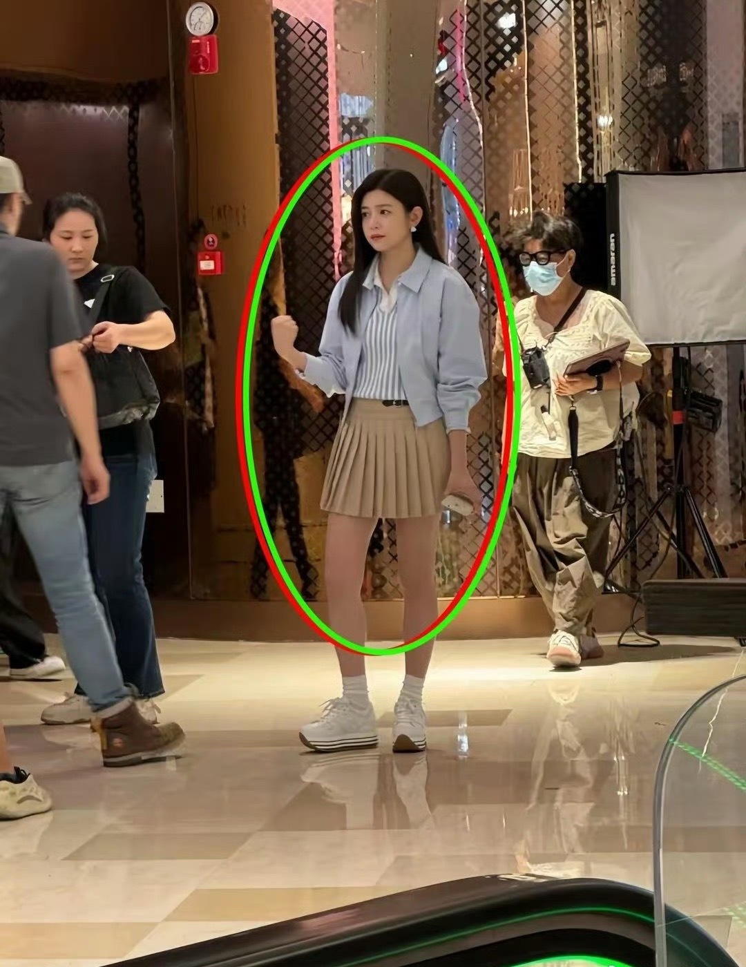 陈妍希…居然现实里居然跟电视里完全两个样子😱​​​