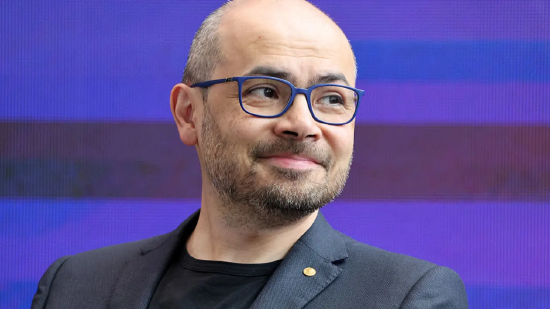 谷歌深度思维首席执行官称: 中国人工智能模型与美国的差距仅为“数月”