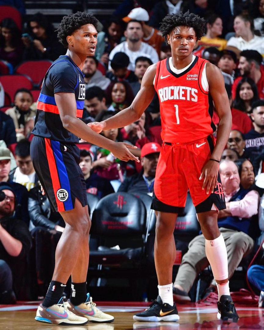 NBA休斯顿火箭西部的火箭，东部的活塞，阿门和奥萨汤普森两兄弟，在季后赛的