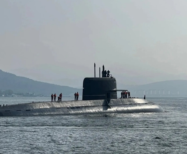 巴基斯坦订购的中国S20麒麟级外贸潜艇首艇开始海试了，巴基斯坦共订购了8艘该型