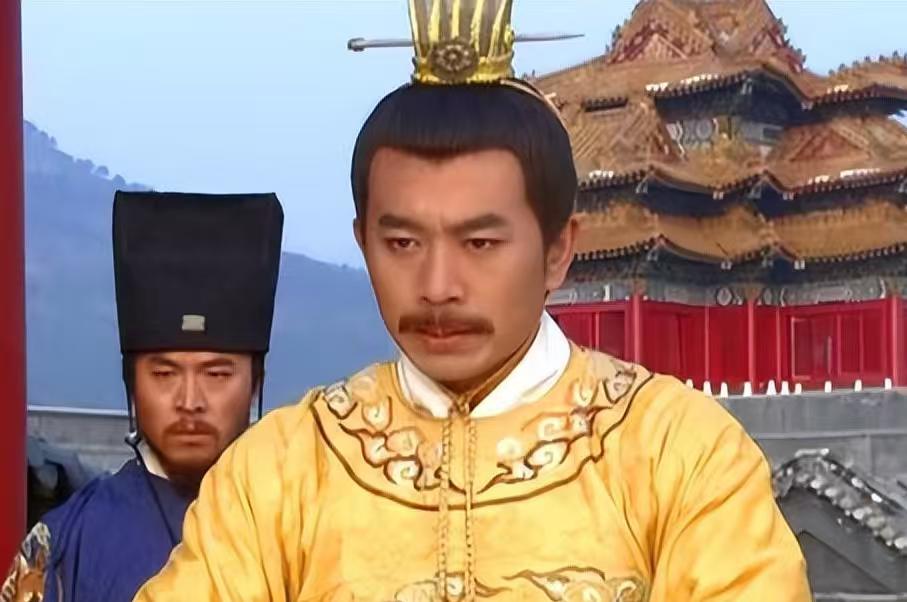 今日话题：朱标如果偷穿龙袍朱元璋会退位吗？？？网友甲：不会真的以为朱标穿龙袍