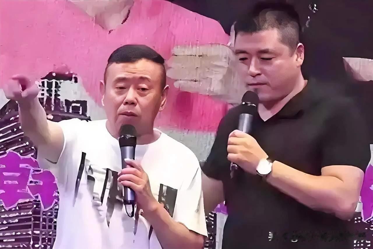 潘长江的徒弟魏三，最近是挺闹心的。主要是他的徒弟娇娇，不停的跟他讨要翡翠，弄的