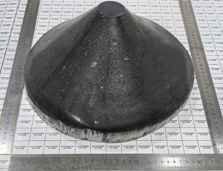 全球首次！中国12英寸氧化镓实现突破，技术上甩开欧美国家，一块比头发丝还细的晶体