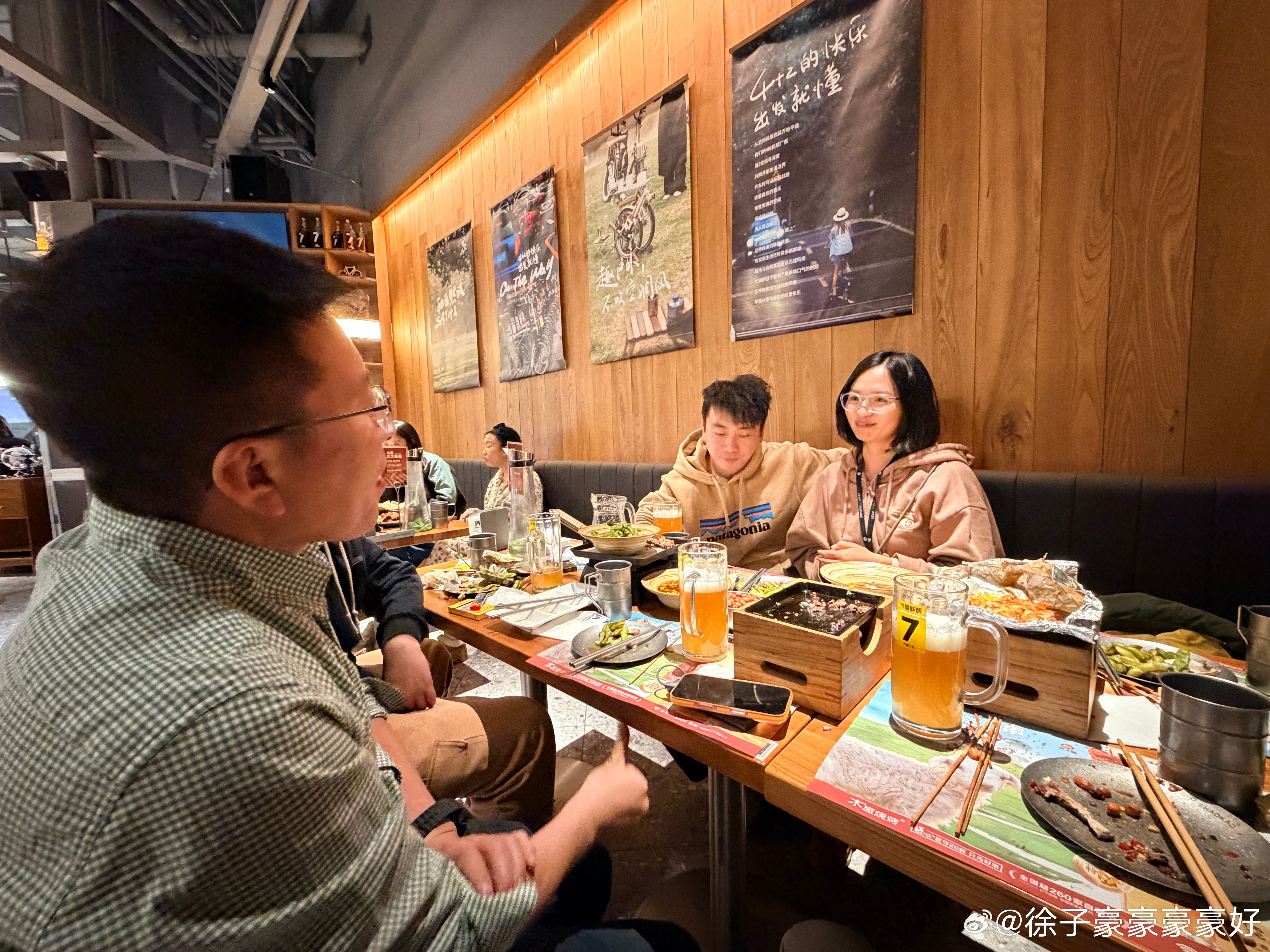 这一来杭州，几个朋友一凑堆又喝好了！杭州