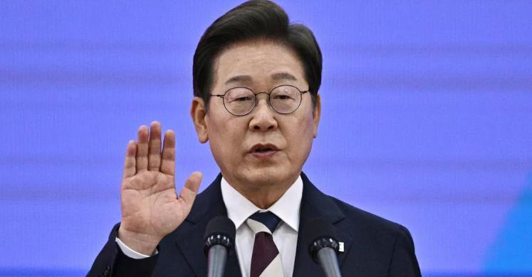 特朗普杀招立竿见影？李在明掏不出4000亿美元，立马反转对华态度。7月15日，美