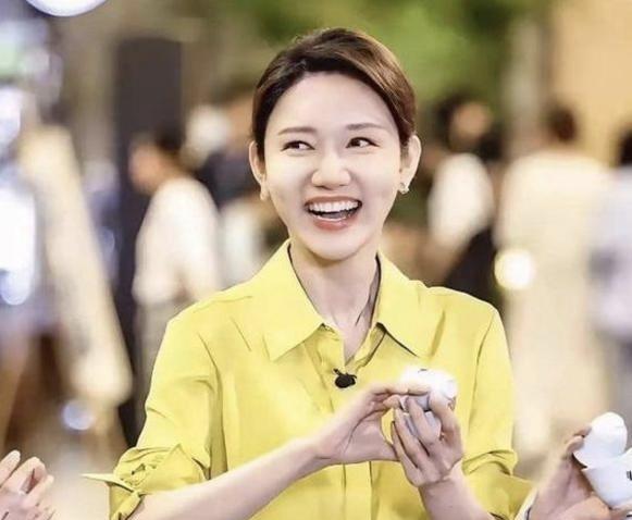 至今还未婚的15个央视主持女主持人一、欧阳夏丹，47岁二、李梓萌，47岁三