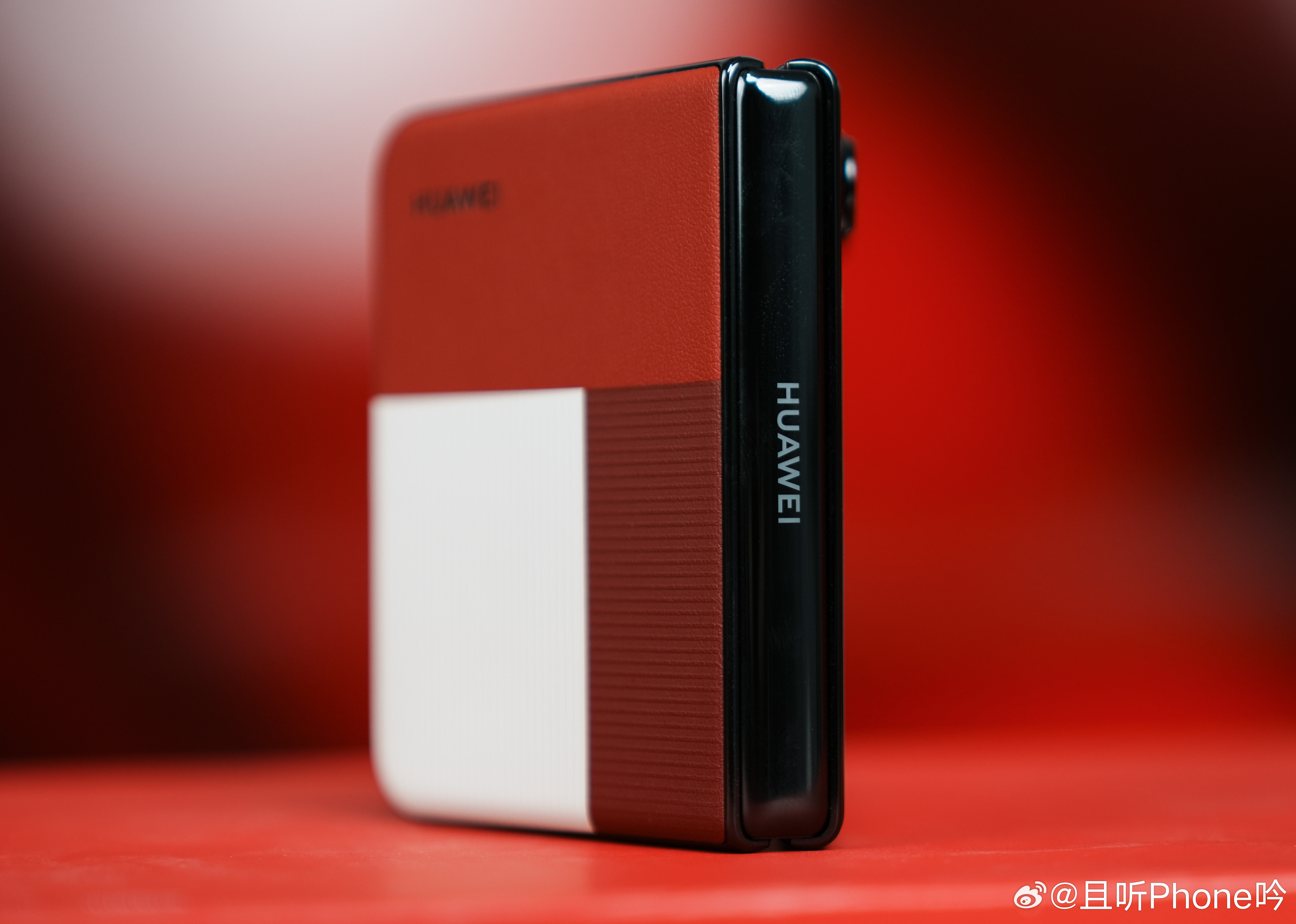 曝华为PuraX新机将更名形态变了，改名也正常普通大折内屏处理文字内容体验比较