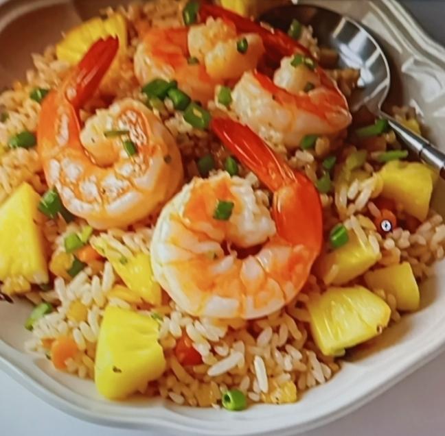 我从159斤瘦到99斤，3个月掉了61斤，靠的就是吃慢碳水，还没运动！以前卡在