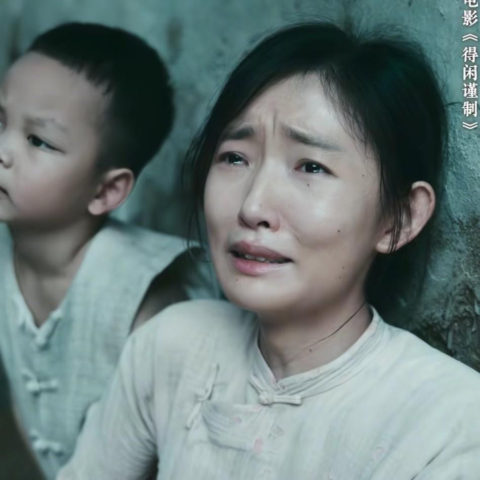 这个女演员要出名了不是因为她演了肖战的老婆也不是有背景。大家发现没，就是在预