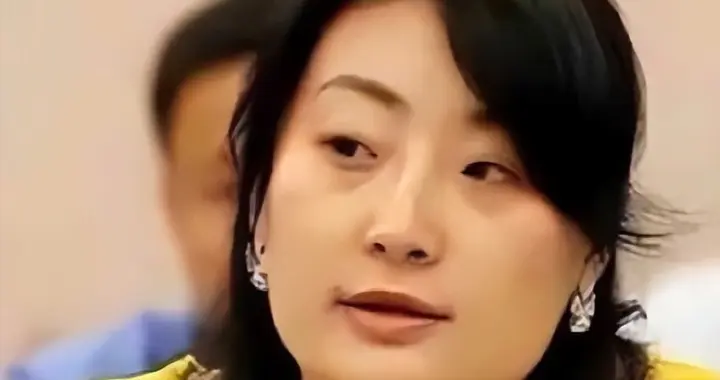 宗馥莉接班2年就出事? 营收新增不足1%仅是表象, 致命问题在内部