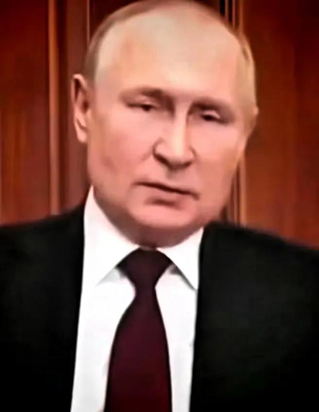 姜还是老的辣，正当伊朗关闭霍尔木兹海峡让全球陷入能源恐慌之时，普京在3月4日突然