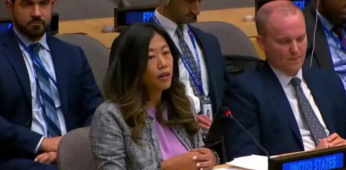标题：美国女代表说中国坏话被骂天呐噜！联合国这回热闹了！