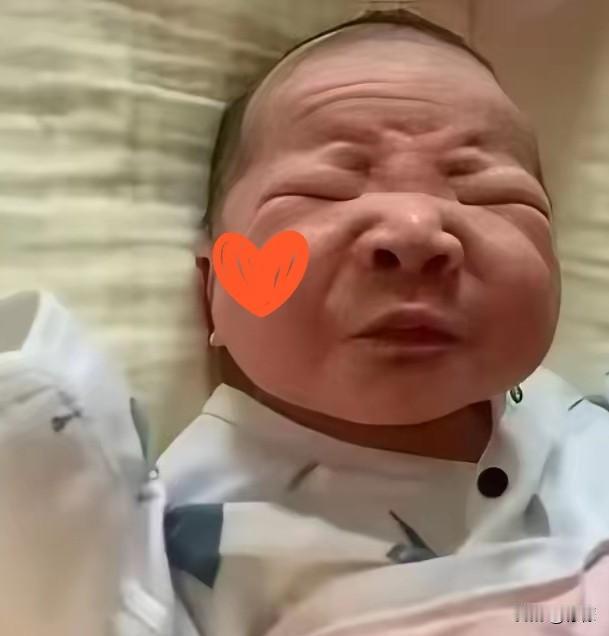 揭阳新生儿仅出生6天，被爷爷奶奶嫌弃长相难看，老公沉默的样子太寒心广东揭阳