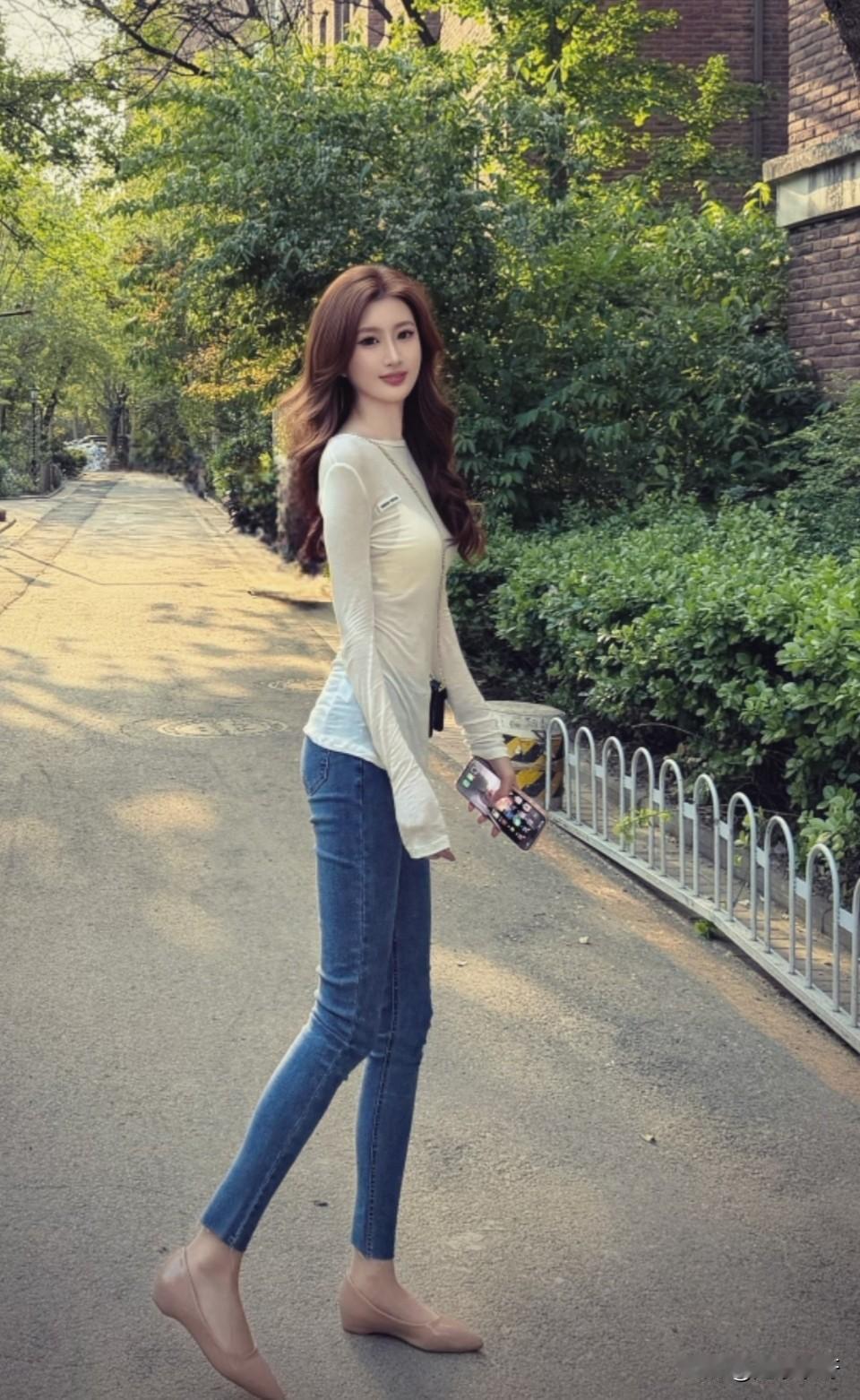 是不是有点太瘦了什么样的穿搭可以成为气质女神?