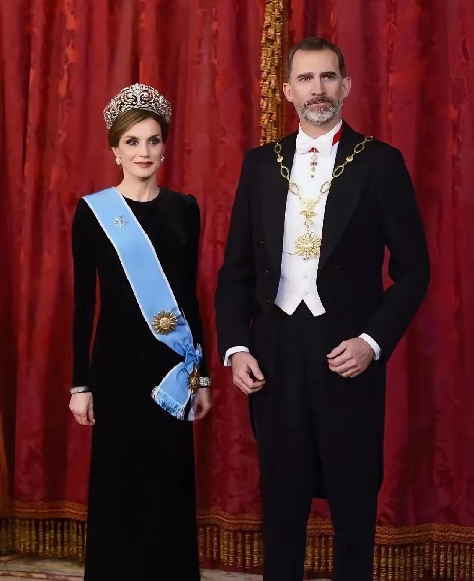 全面拥抱中国，西班牙官宣，西班牙国王费利佩六世夫妇要来了！11月10日到