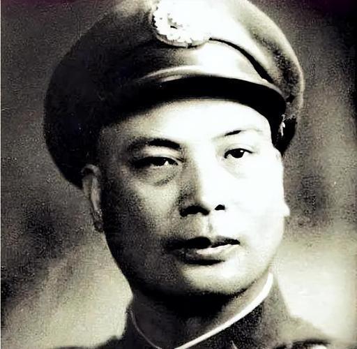 900门炮对准他一个人！范汉杰逃到哪炸到哪，31小时锦州就崩了1948年1