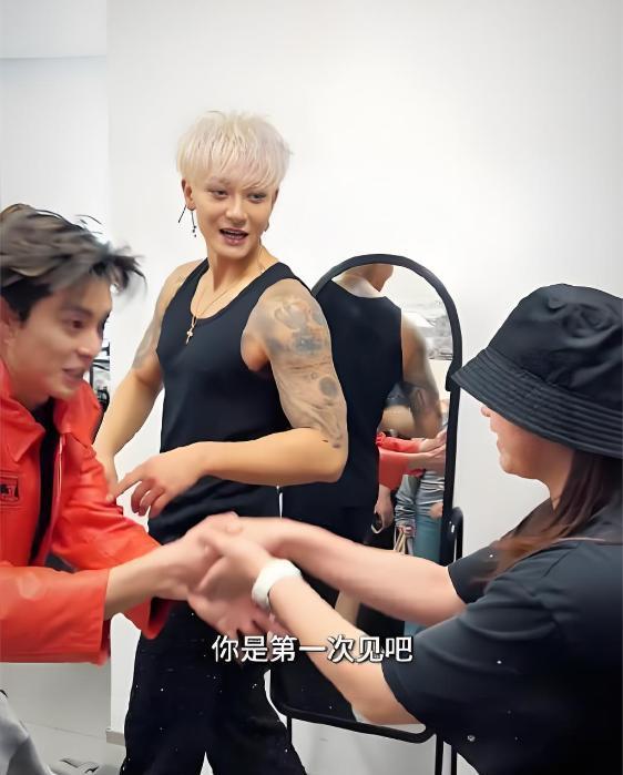 黄子韬这次演唱会，让八卦小弟都圈粉了，除了他的才艺之外，还有他的格局以及人品。