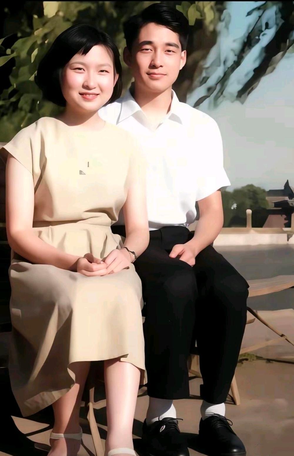 1958年，李敏结婚前，跑到南昌征求母亲贺子珍意见，孔令华不放心，也跟到了南昌，