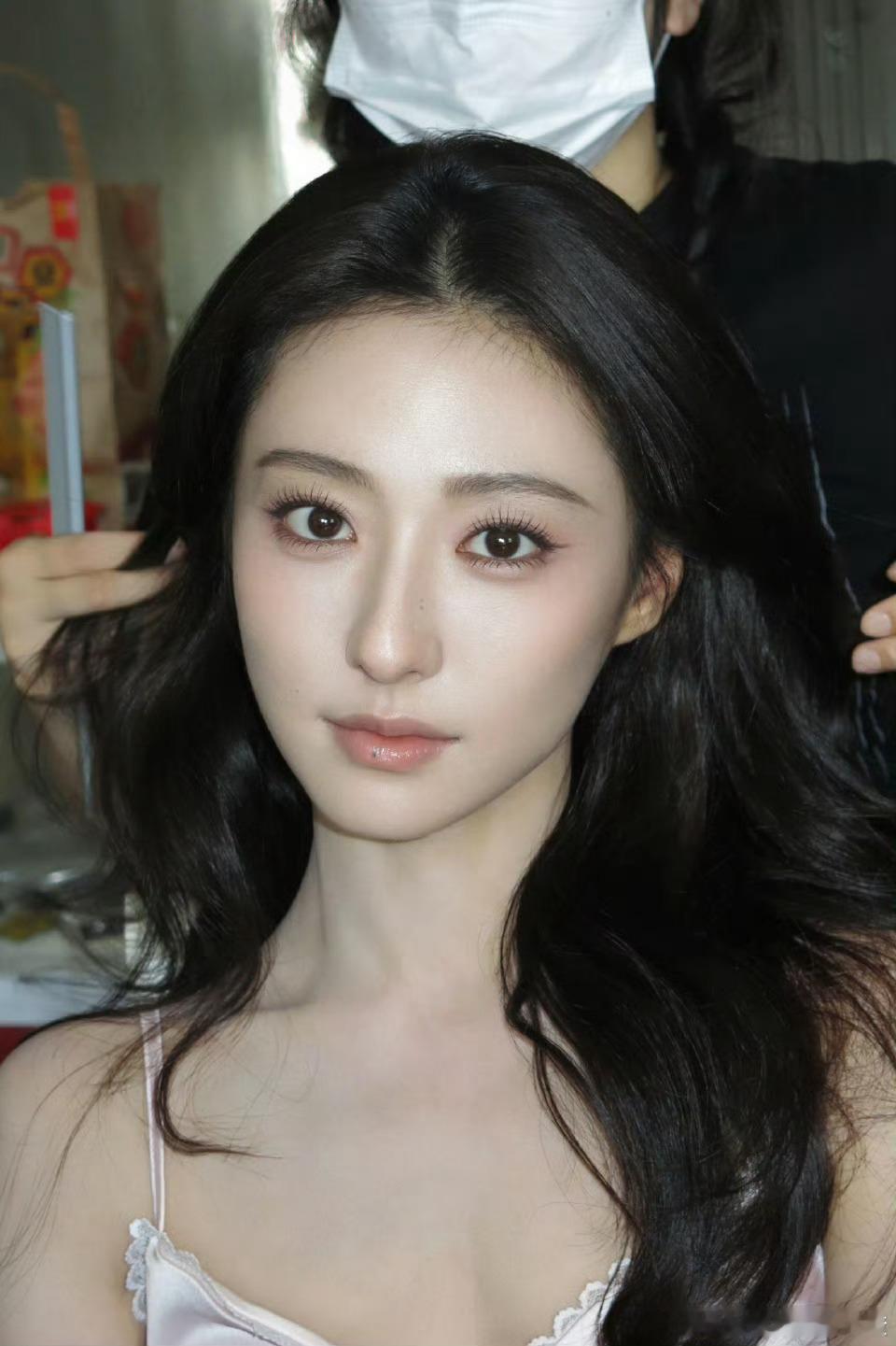 好大气的一张脸高颧骨在胡连馨脸上好美