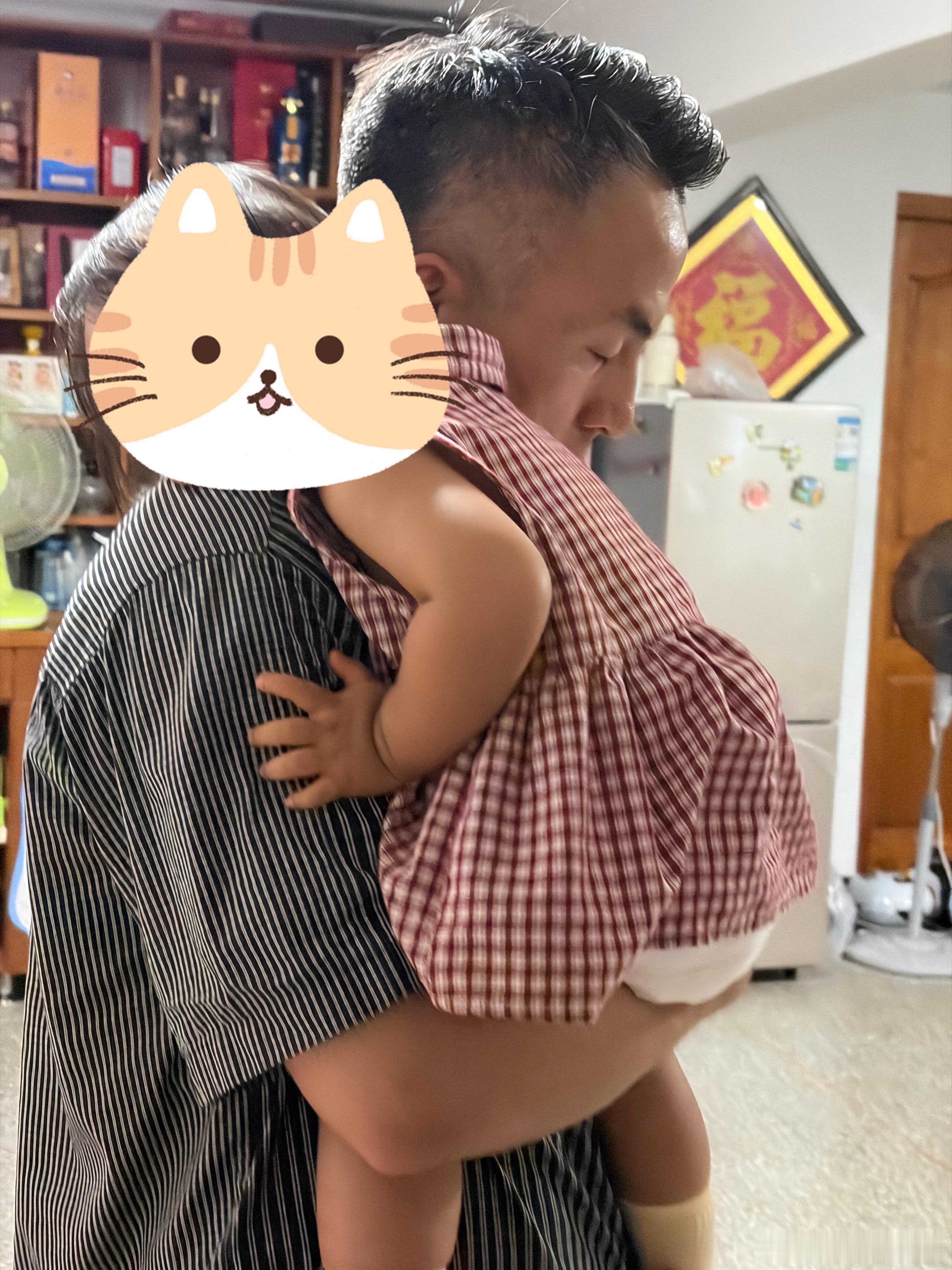 当了小狗的娃