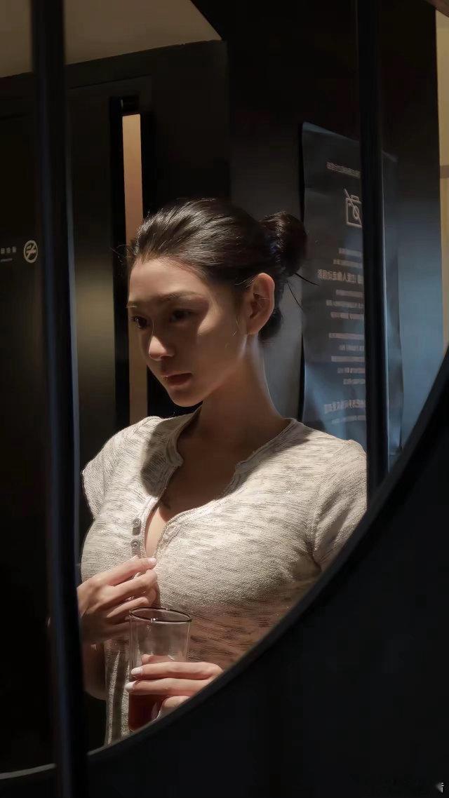 迷人前，先迷自己…