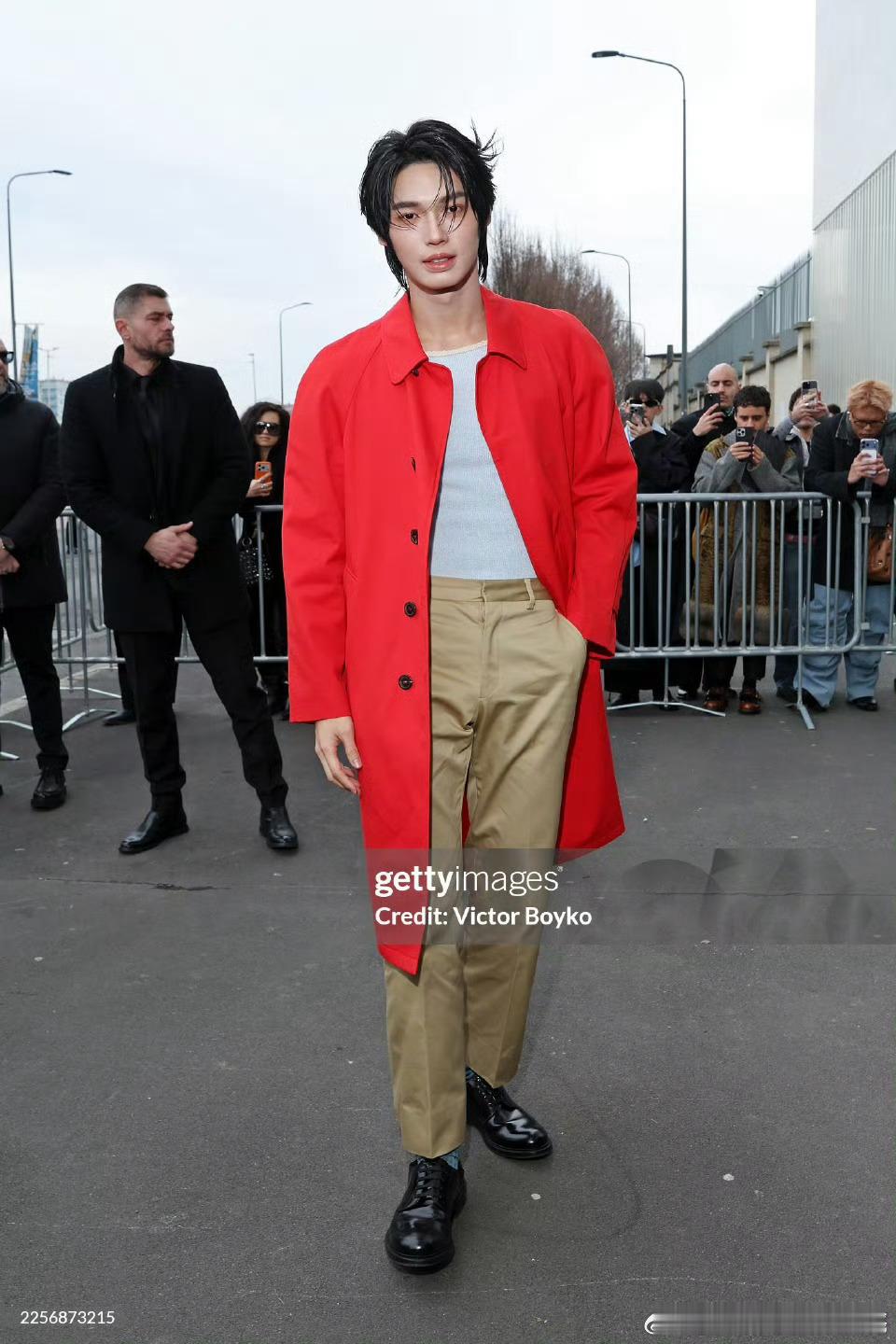 Prada衣服都好丑，细看是种折磨