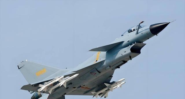 原来美西方国家还有个盼头，击垮俄罗斯以后，他们就能集中力量来对付中国，可歼10这