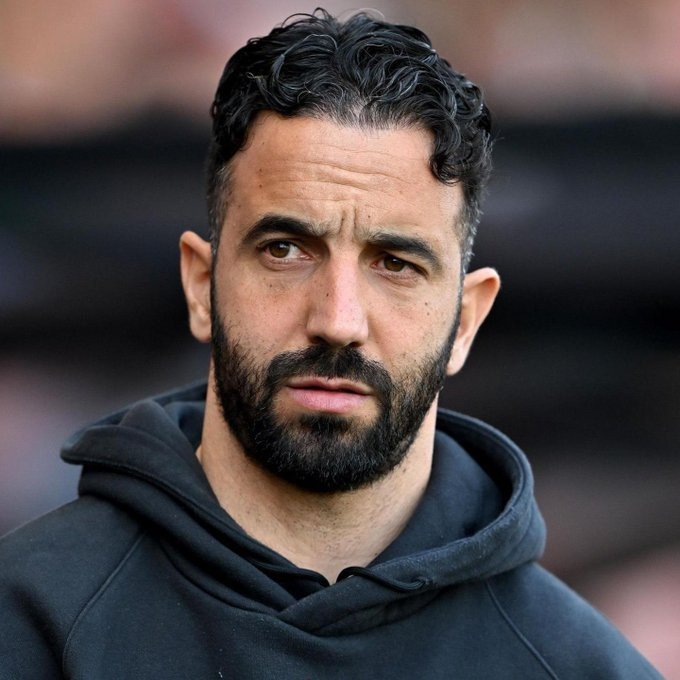 AndyMitten曼联一月份的任何引援都可能取决于球员的离队情况。除非有强制