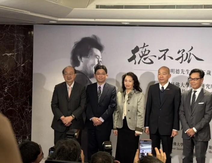 “万年总召”柯建铭松口：这一届做完我要离开立院被称为“万年总召”的民进党团总