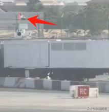 最近，有乘客在迪拜国际机场留意到附近部署了新型防御系统，经过对比与辨认，基本可以