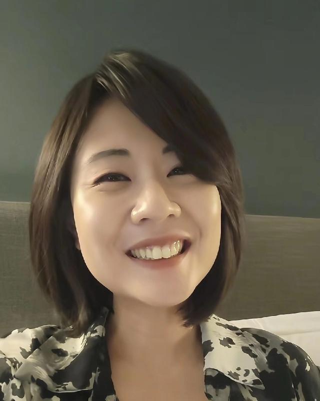 中天何橞瑢翻车不赖立场！中天这次的操作有点迷明明是个正规媒体派来的团队