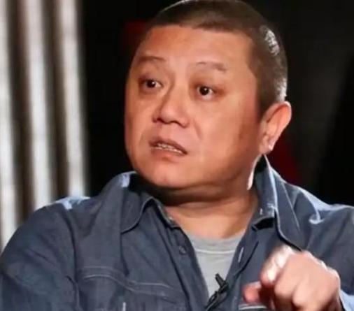 突然发现统一台湾省的建议，王朔的思路太妙了！他曾说，统一台湾不需要打仗，先宣布台