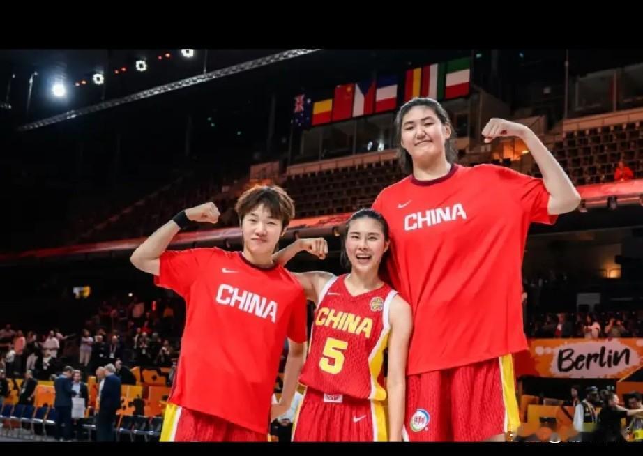 三重利好到手！女篮大胜意大利，手握八强突围主动权女篮世界杯D组收官战落下